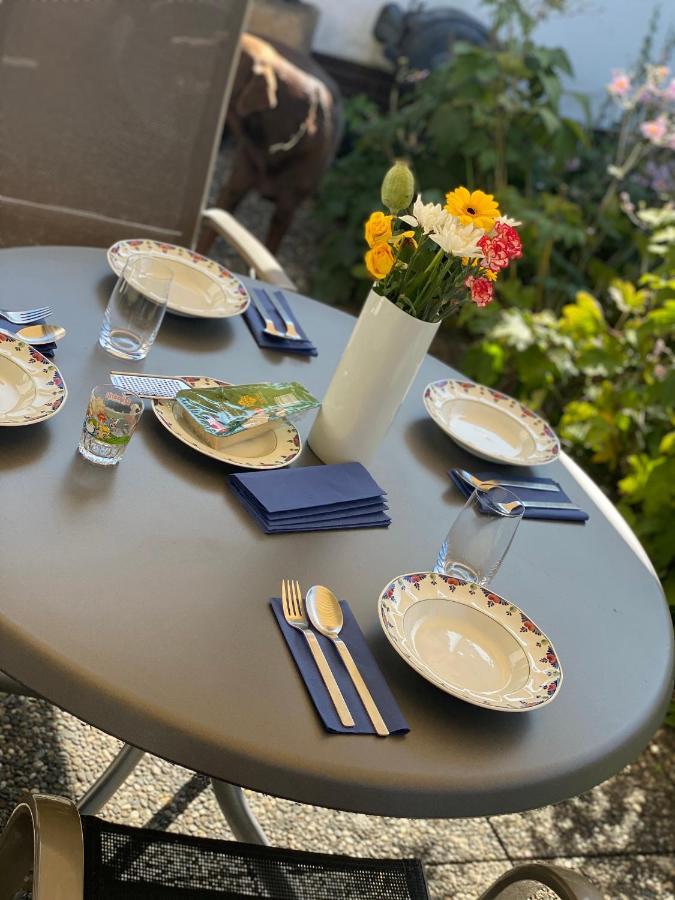 Grosszuegige Ferienwohnung Am Stadtrand Von Fulde Extérieur photo