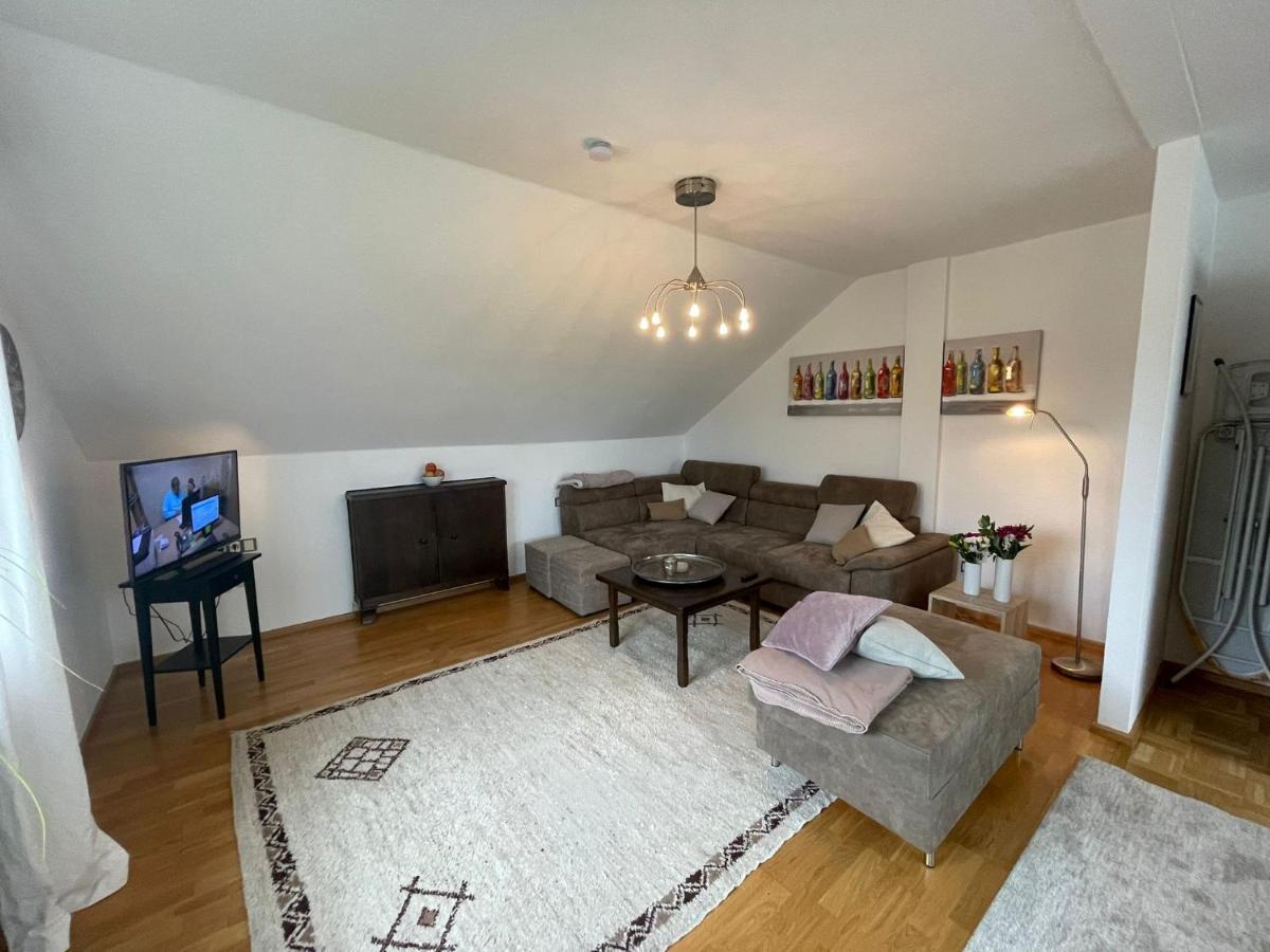 Grosszuegige Ferienwohnung Am Stadtrand Von Fulde Extérieur photo